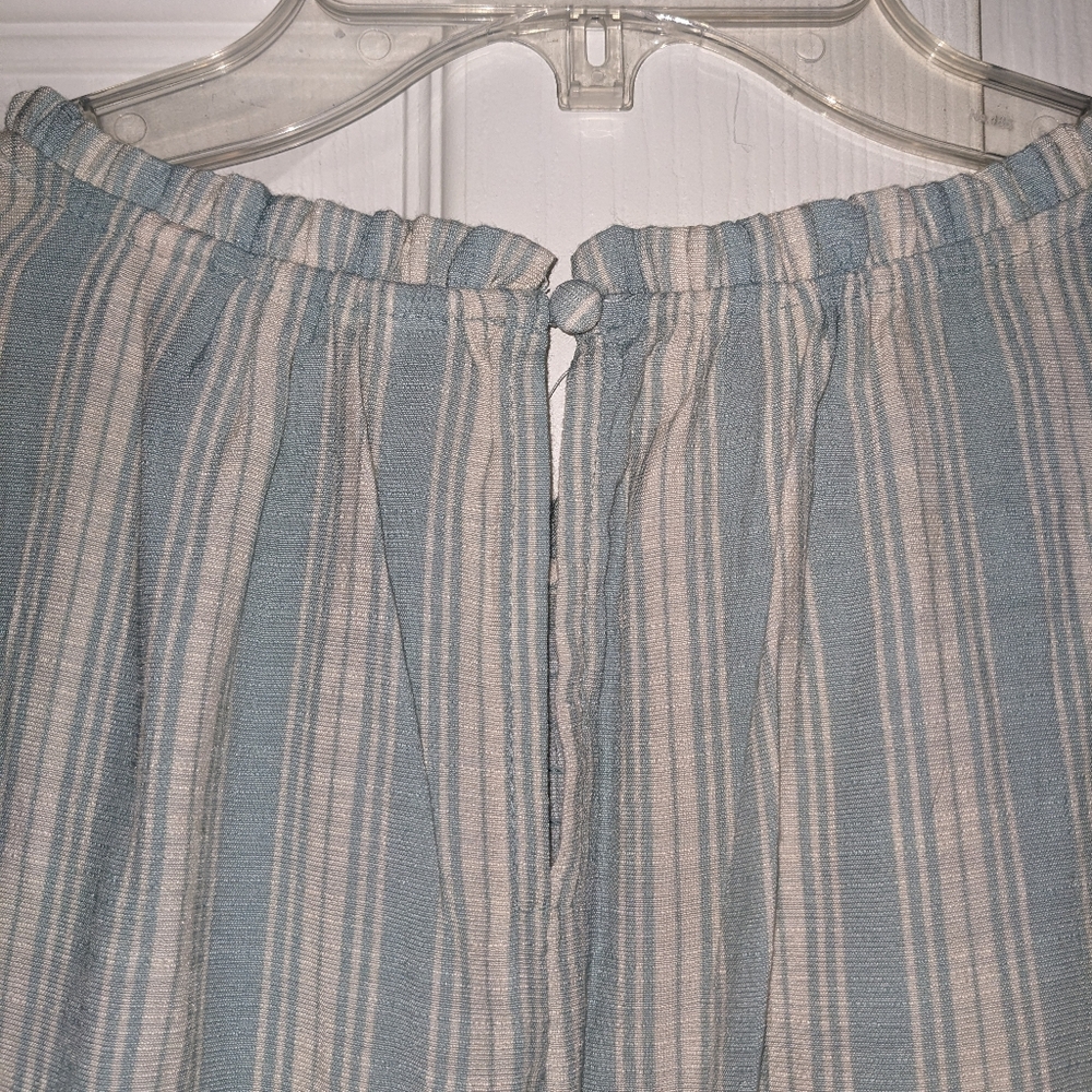 Lauren Conrad Short Bell Sleeve Top Size XL - Picture 5 of 12